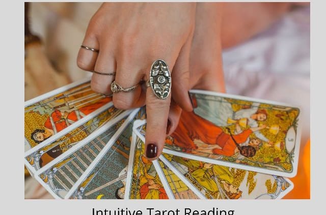 intuitive tarot reading